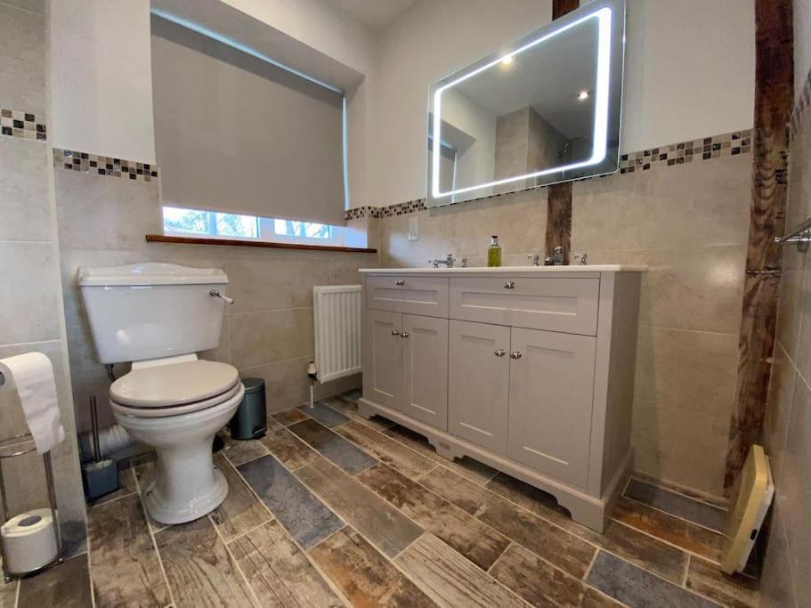 Eco-Friendly Dorset Cottage With Spa Set In Heart Of Countryside Sydling St Nicholas Exterior foto